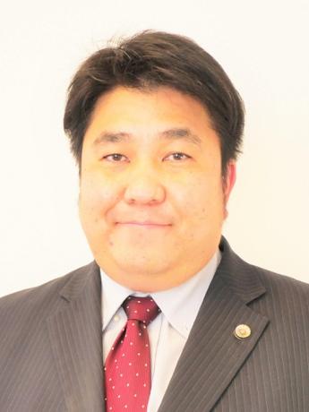 弁護士　桐生 励（きりゅう はげむ）